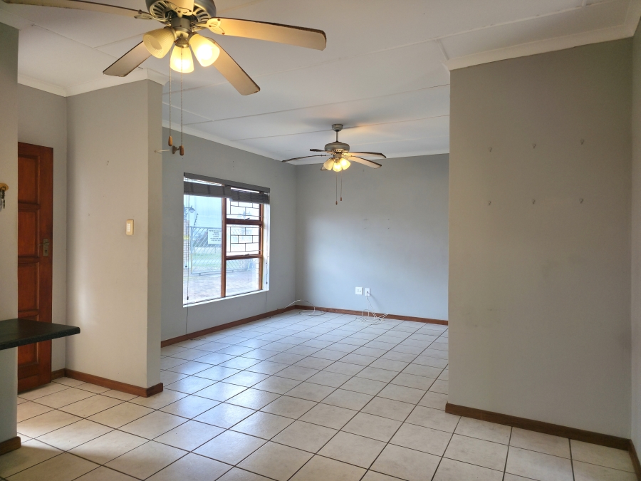 2 Bedroom Property for Sale in Jeffreys Bay Central Eastern Cape